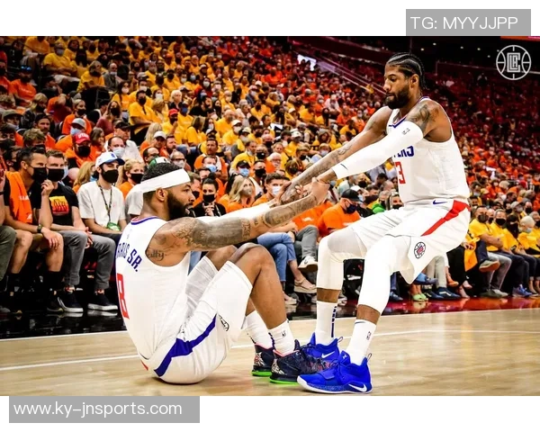 快船最后一攻战术设计巧妙小范与卢的配合展现战术智慧